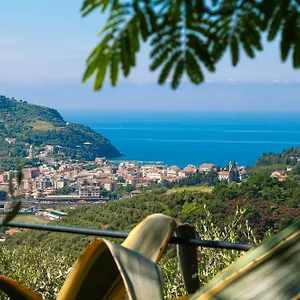 villa-dellerta-levanto.hotelitalianriviera.com/